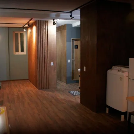 Gangneung Guesthouse Myu Exterior photo